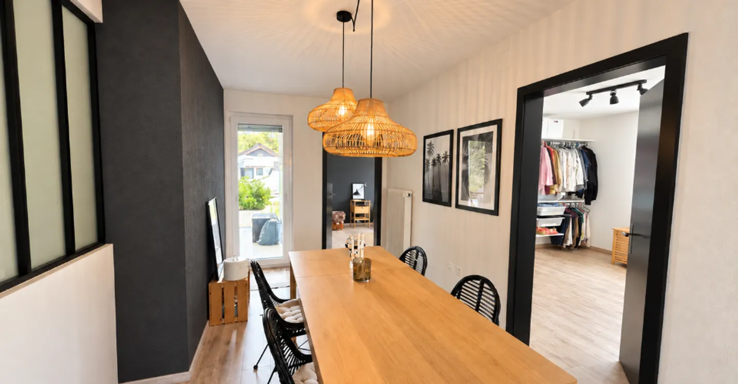 A unique property, south-facing, with panoramic views in Villars-sur-Fontenais - Photo 3 of 11