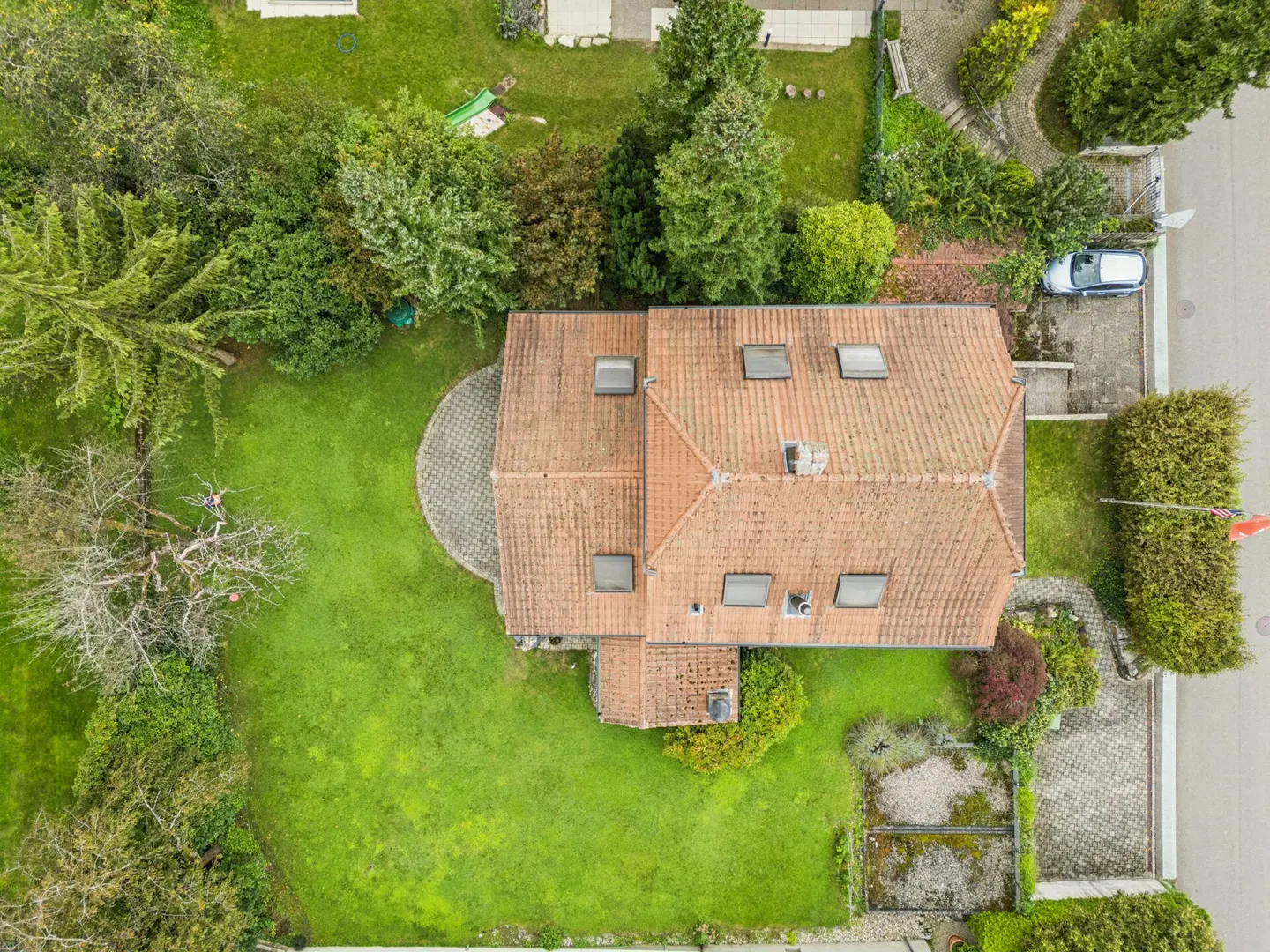 Maison individuelle charmante avec beaucoup d'espace de vie - Photo 13 sur 15