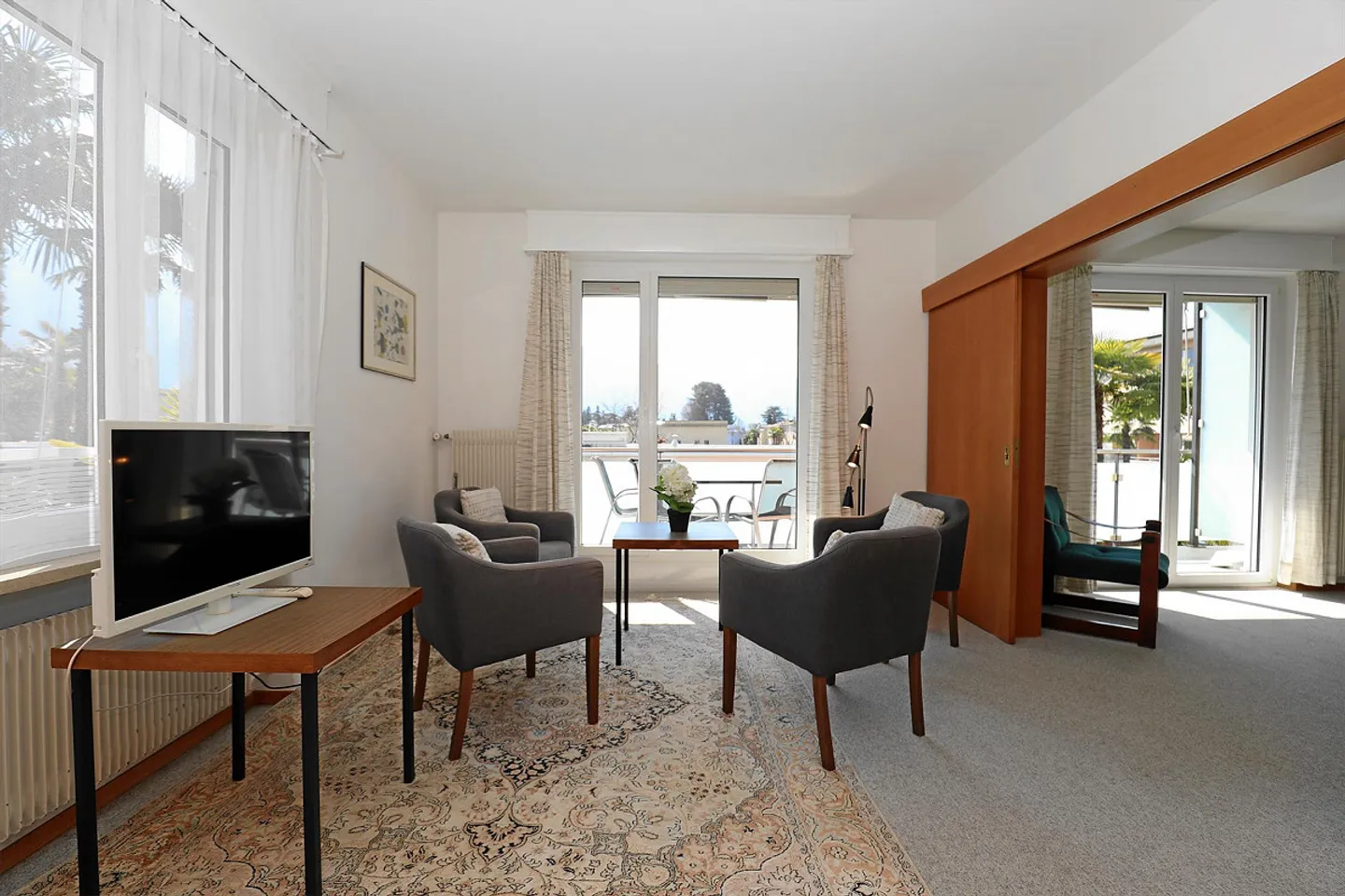 Appartamento di 4,5 stanze con grande balcone e garage - Foto 7 di 19