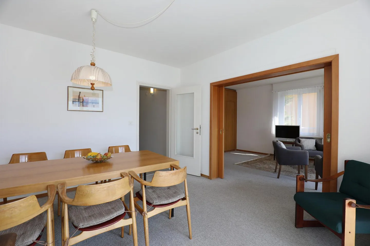 Appartamento di 4,5 stanze con grande balcone e garage - Foto 8 di 19