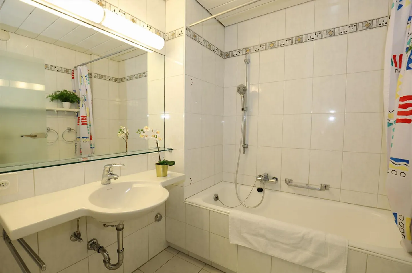 Appartamento di 4,5 stanze con grande balcone e garage - Foto 14 di 19