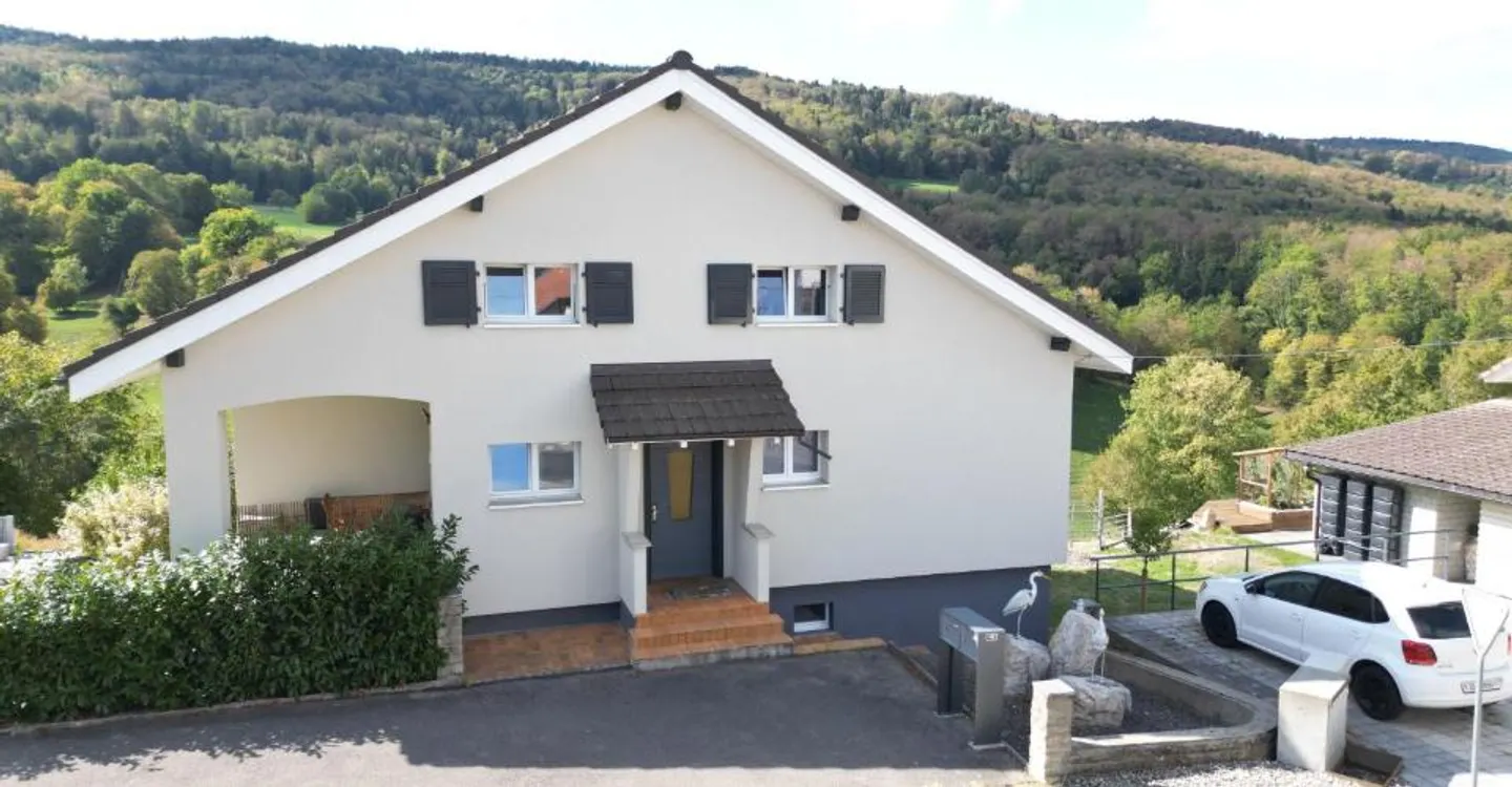 A unique property, south-facing, with panoramic views in Villars-sur-Fontenais - Photo 1 of 11