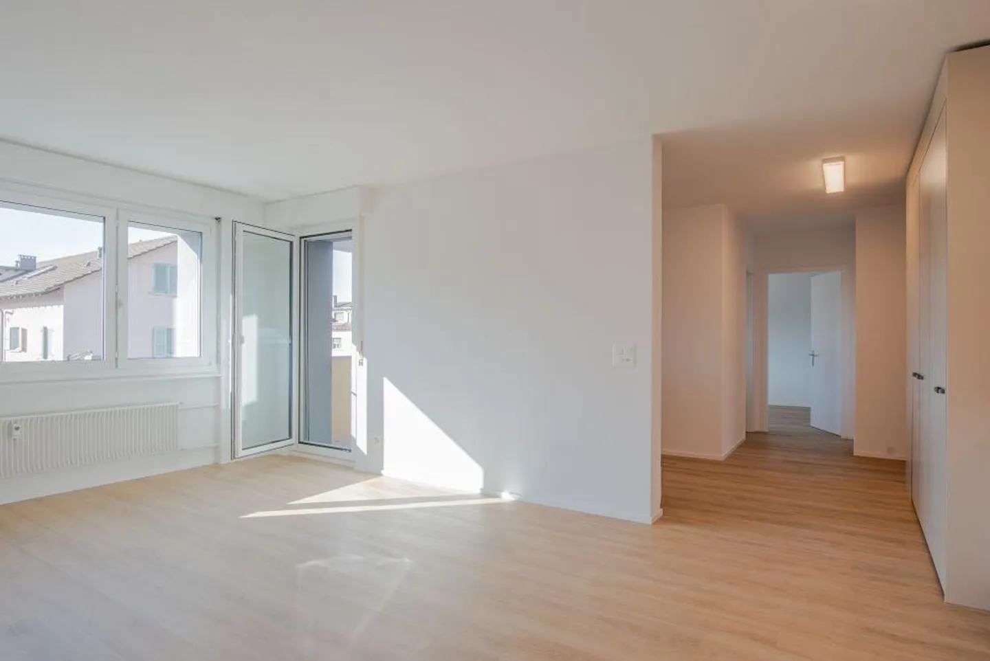 Renovated Apartment for Rent in Biel - Photo 3 of 7