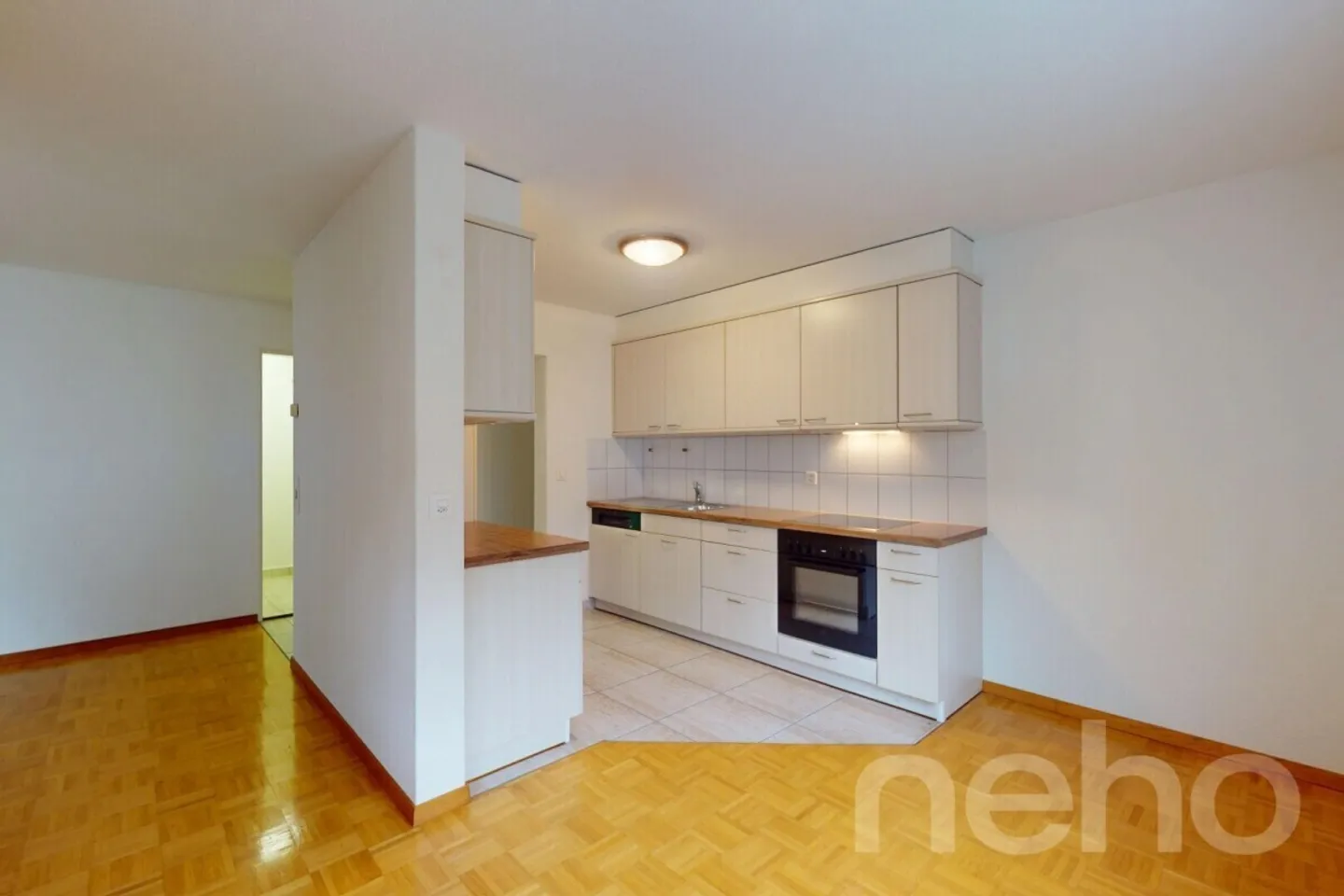 Condominio di 3,5 stanze con terrazza - Foto 4 di 12