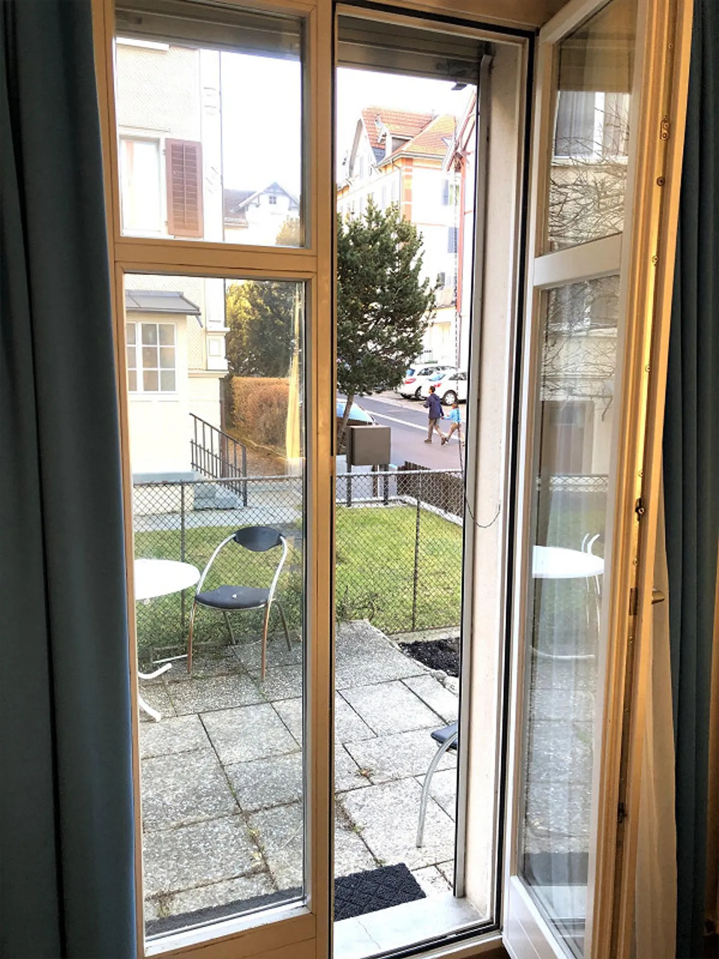 Geräumige Wohnung mit Sitzplatz - Foto 9 von 11