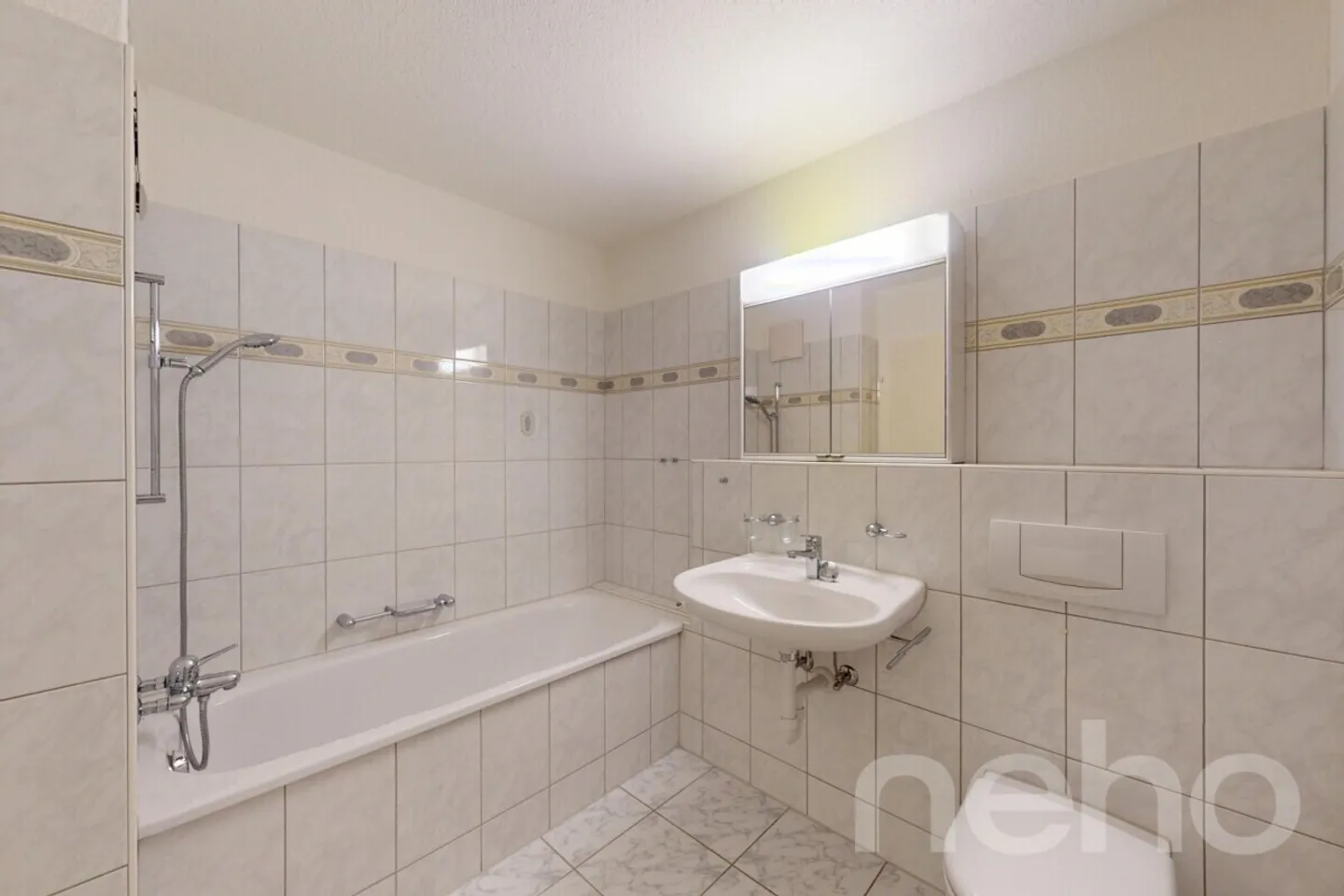Condominio di 3,5 stanze con terrazza - Foto 7 di 12