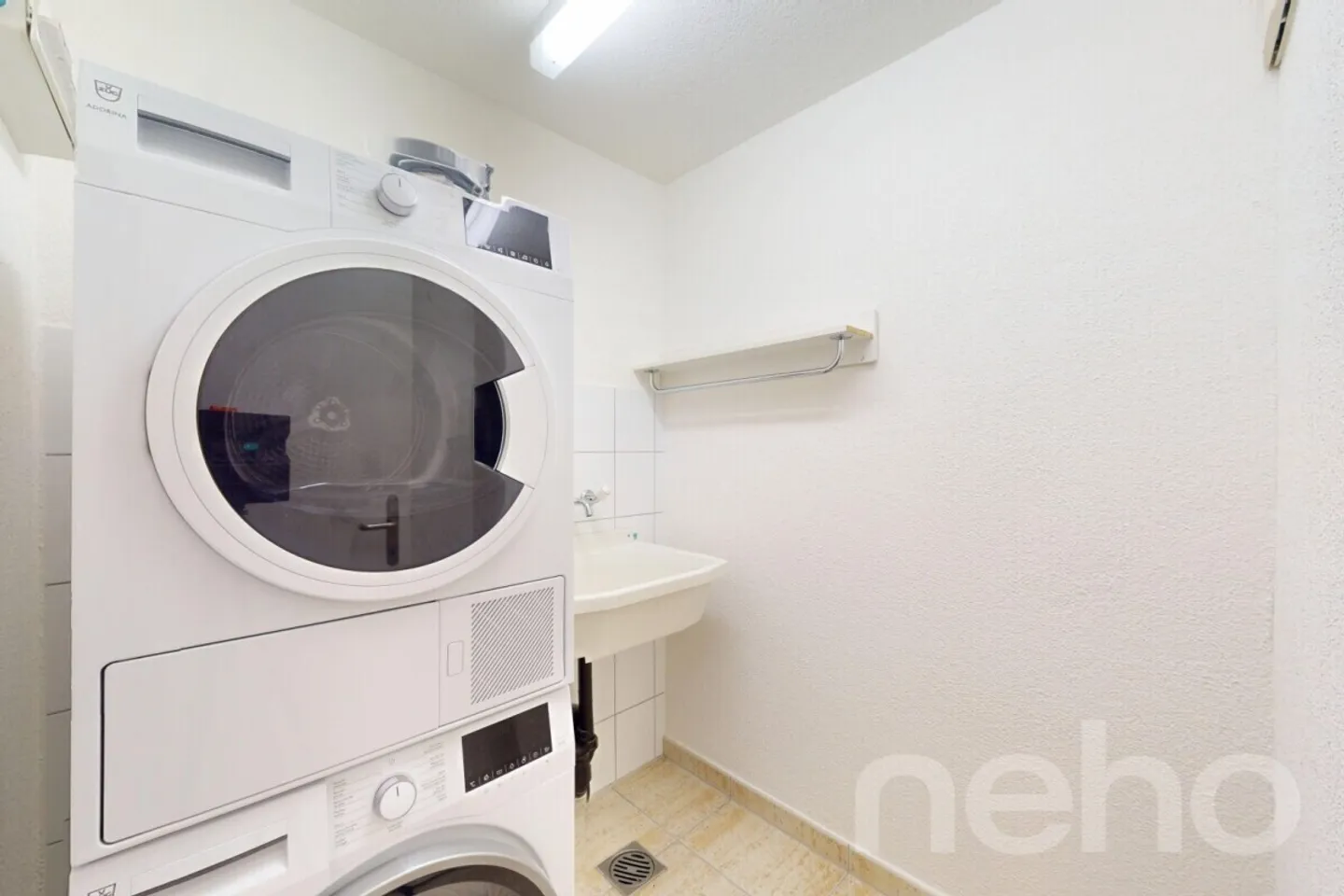 Condominio di 3,5 stanze con terrazza - Foto 9 di 12