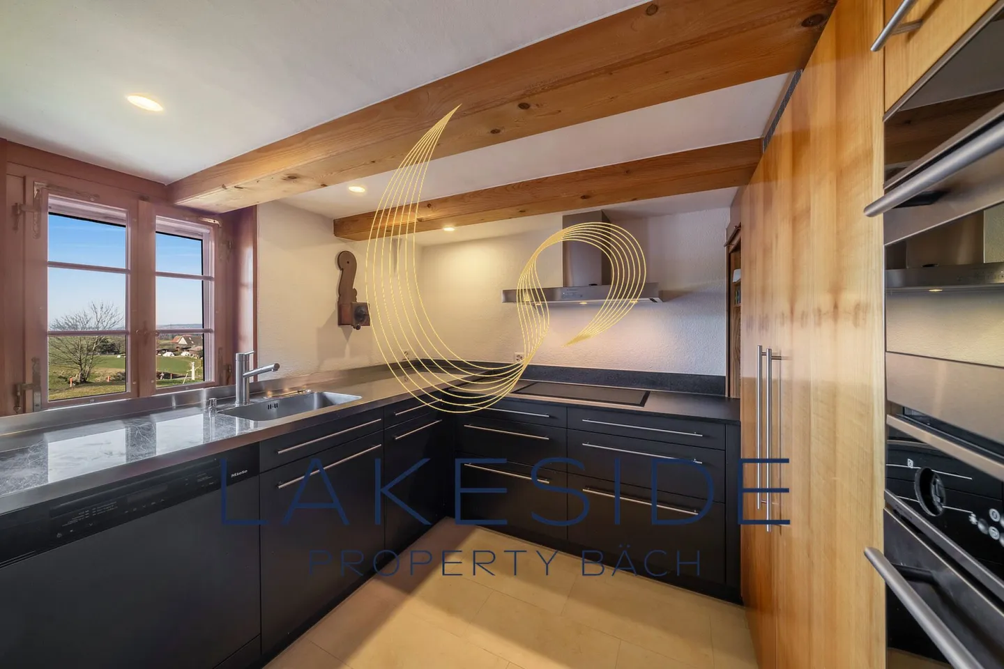 Timber House for Rent - Photo 5 of 11