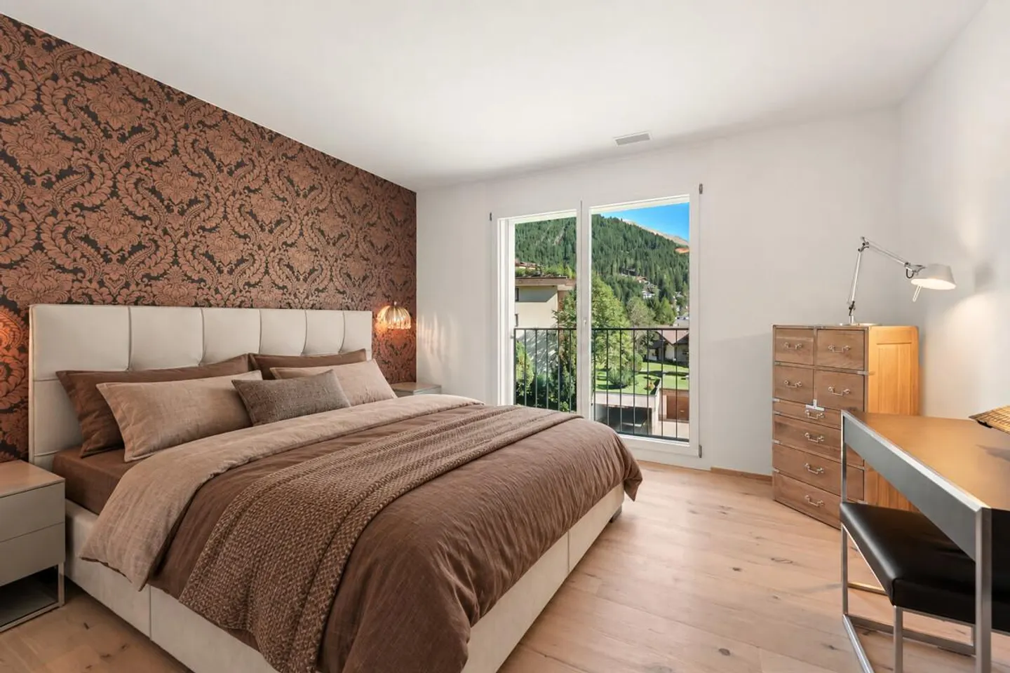 Davos : Appartement en Attique ensoleillé avec vue imprenable sur les montagnes - Photo 4 sur 5