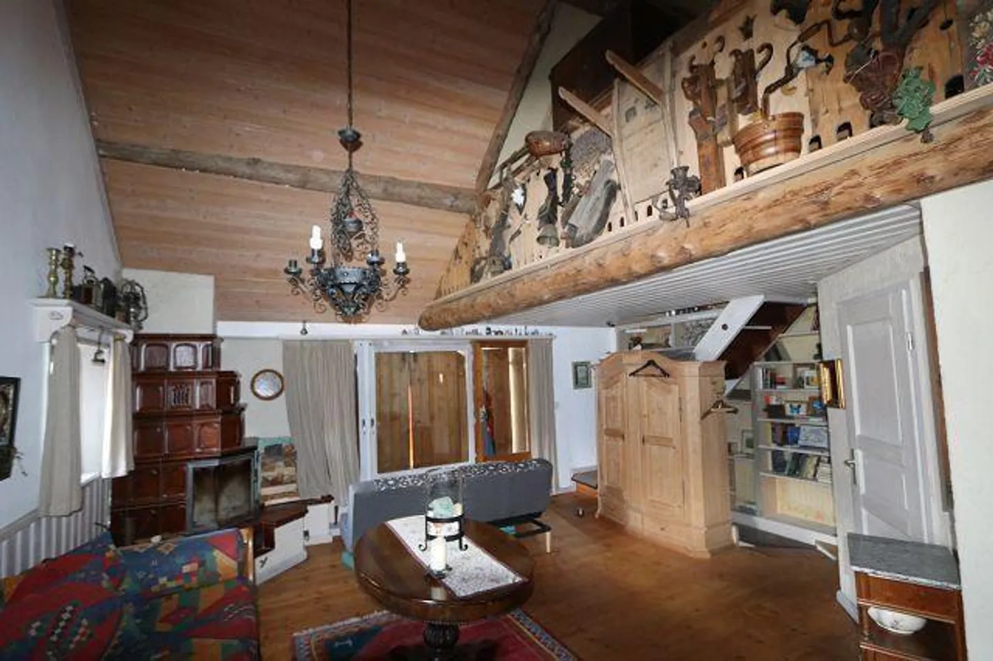 3 1/2-Room Rustic House with Garden in a Very Quiet, Sunny Location... - Photo 3 of 19