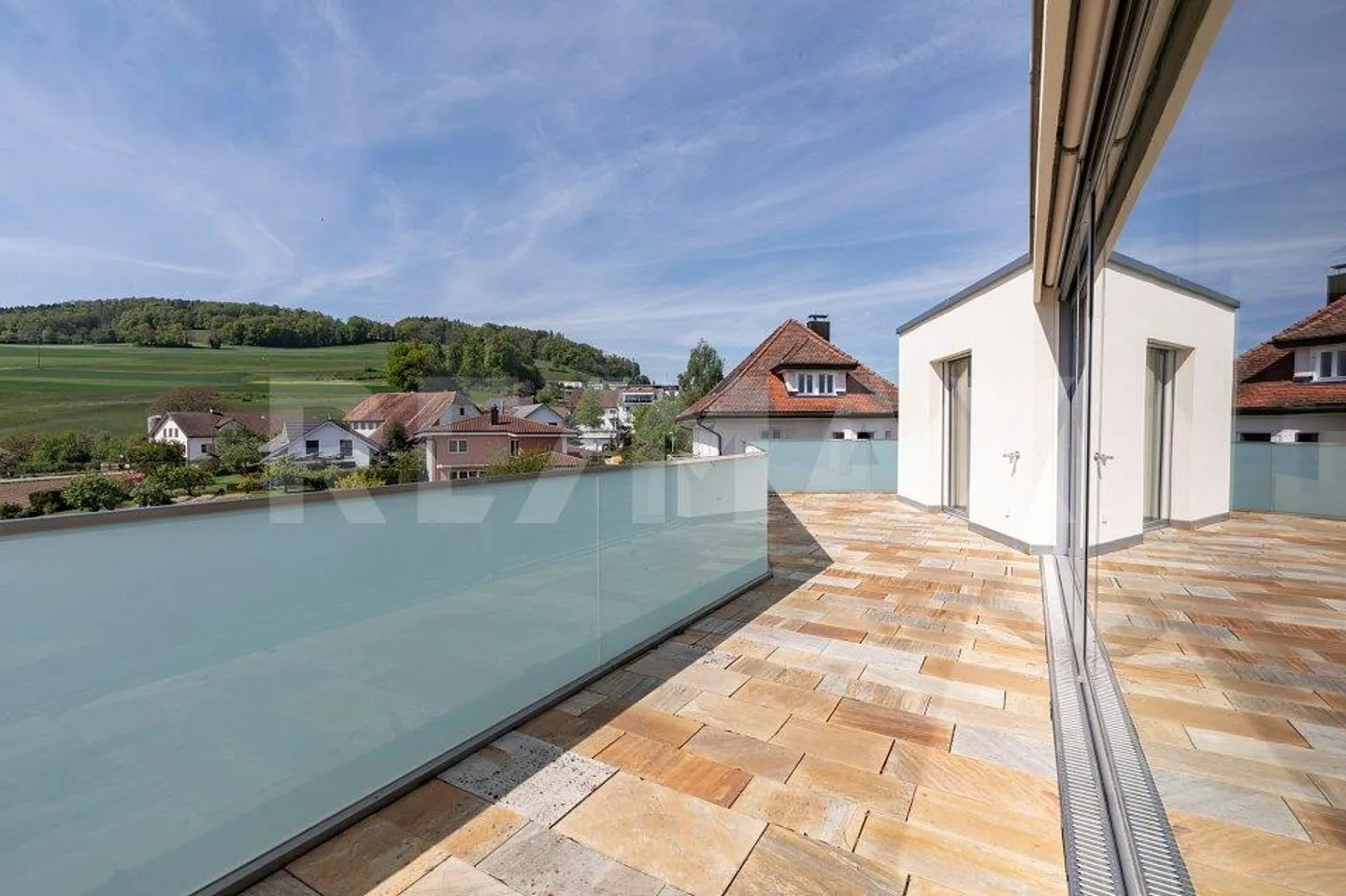 Vue de rêve et confort de vie maximal! - Photo 12 sur 13