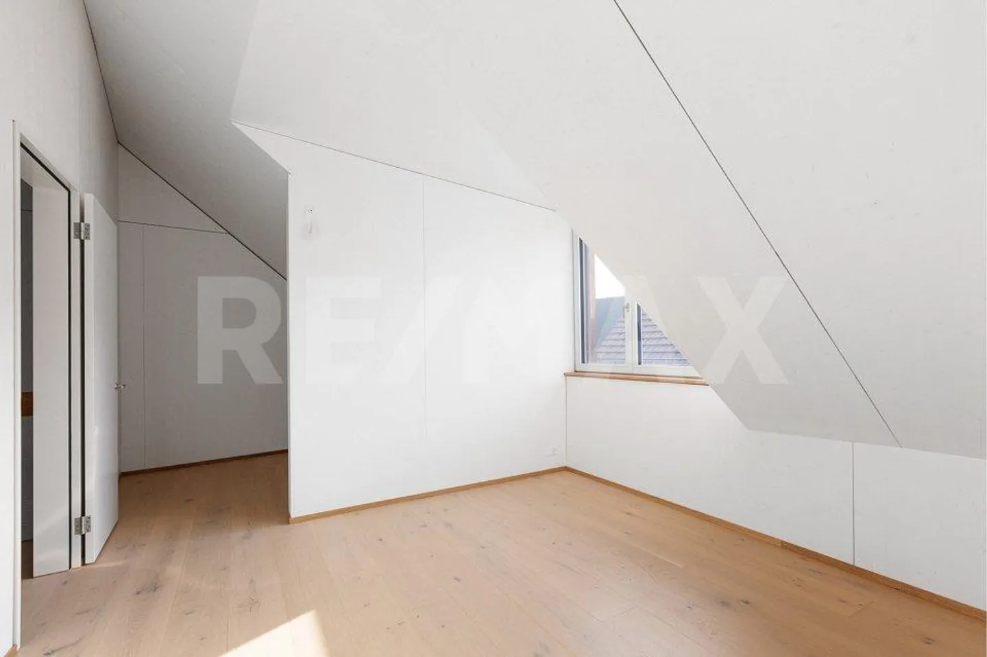 Space, Light, Room: House A2 "Panorama House" - Photo 9 of 13