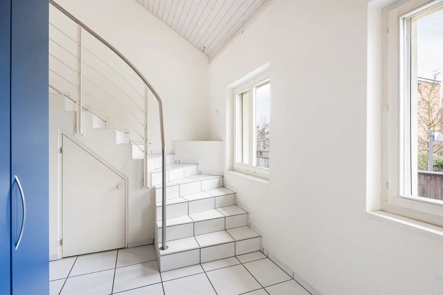 Appartamento duplex di 4,5 stanze con vista sulle Alpi e ufficio/stanza hobby separata - Foto 5 di 17