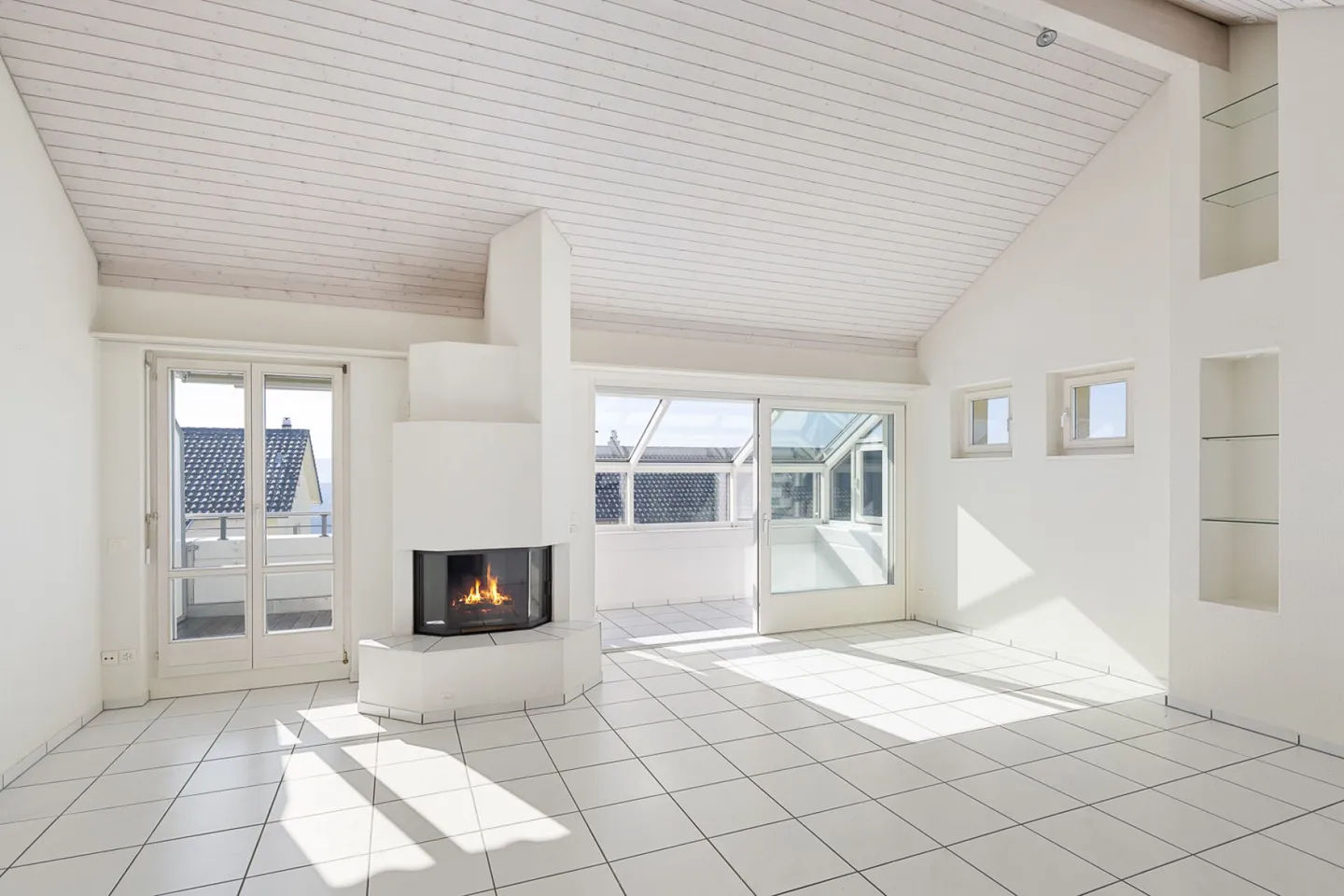 Appartamento duplex di 4,5 stanze con vista sulle Alpi e ufficio/stanza hobby separata - Foto 1 di 17