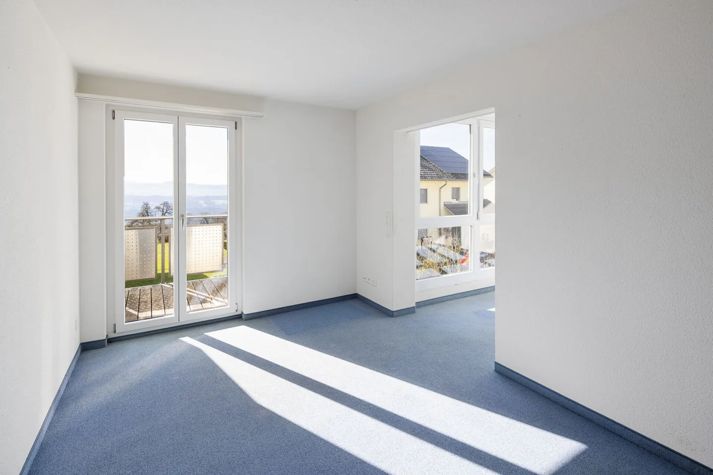 Appartamento duplex di 4,5 stanze con vista sulle Alpi e ufficio/stanza hobby separata - Foto 9 di 17