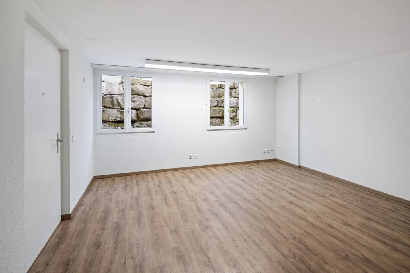 Appartamento duplex di 4,5 stanze con vista sulle Alpi e ufficio/stanza hobby separata - Foto 14 di 17