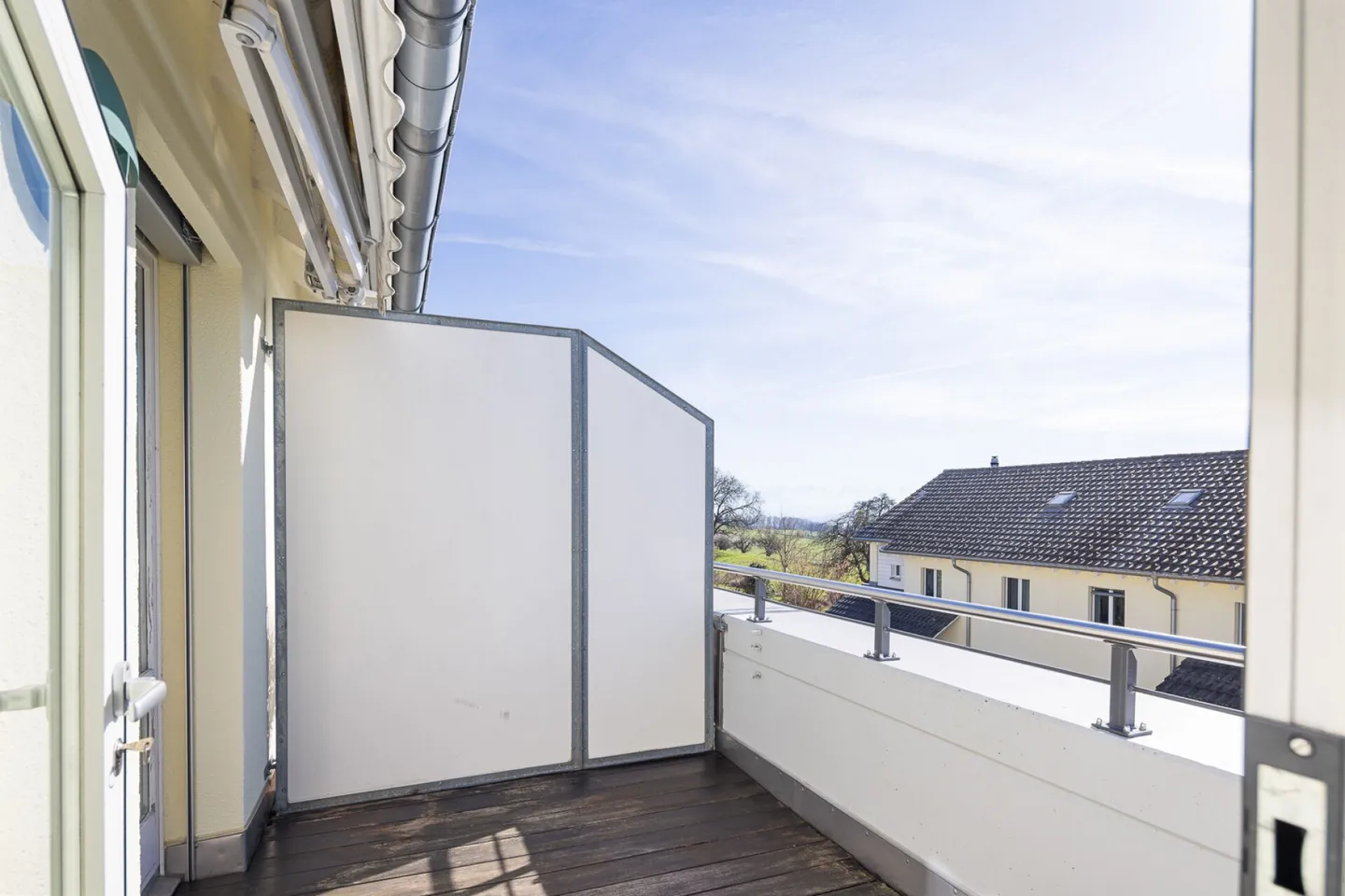 Appartamento duplex di 4,5 stanze con vista sulle Alpi e ufficio/stanza hobby separata - Foto 12 di 17