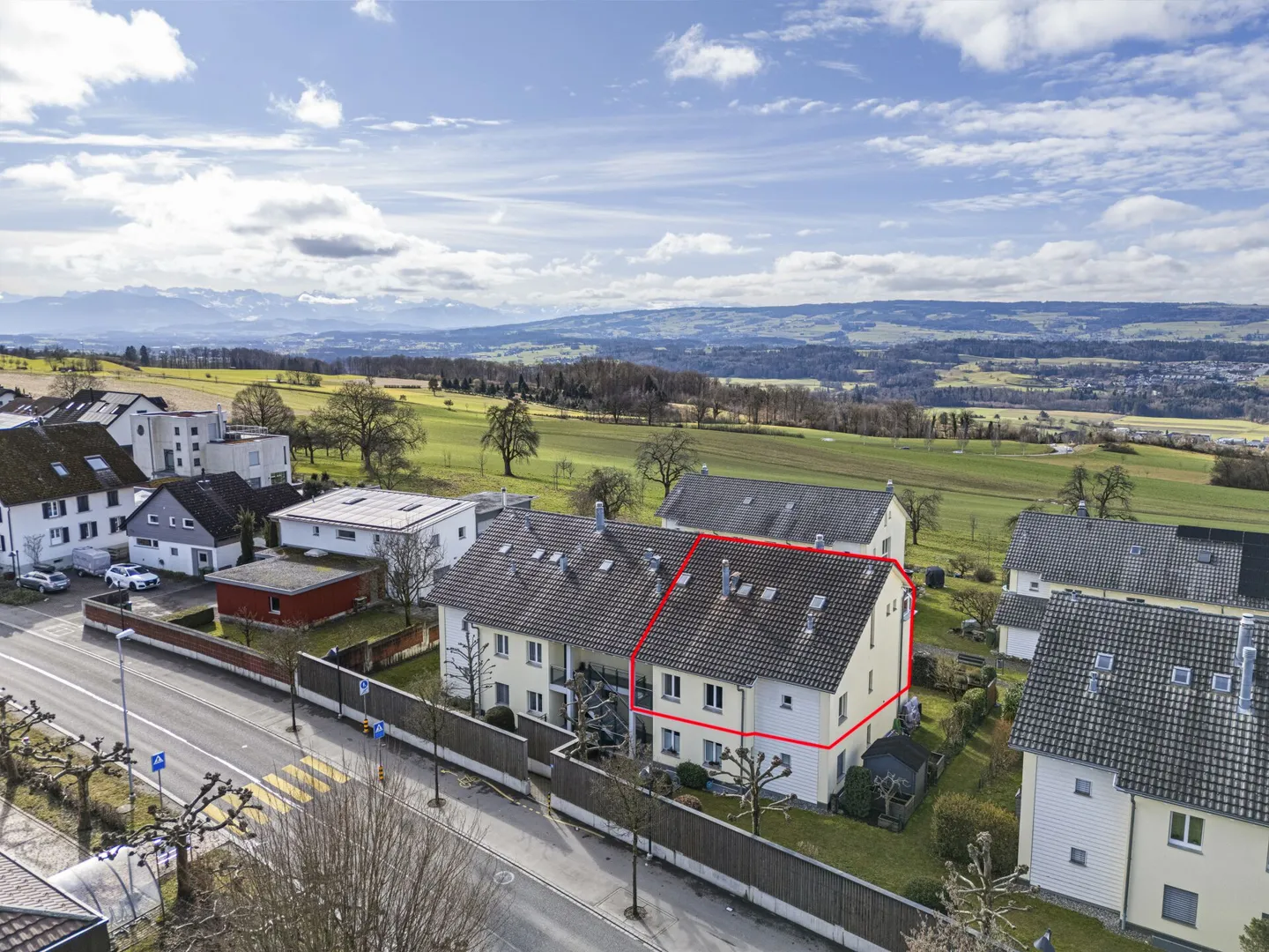 Appartamento duplex di 4,5 stanze con vista sulle Alpi e ufficio/stanza hobby separata - Foto 15 di 17