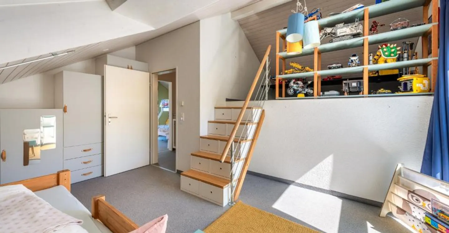 Luxuriöses Familienhaus mit Pool - Foto 10 von 13