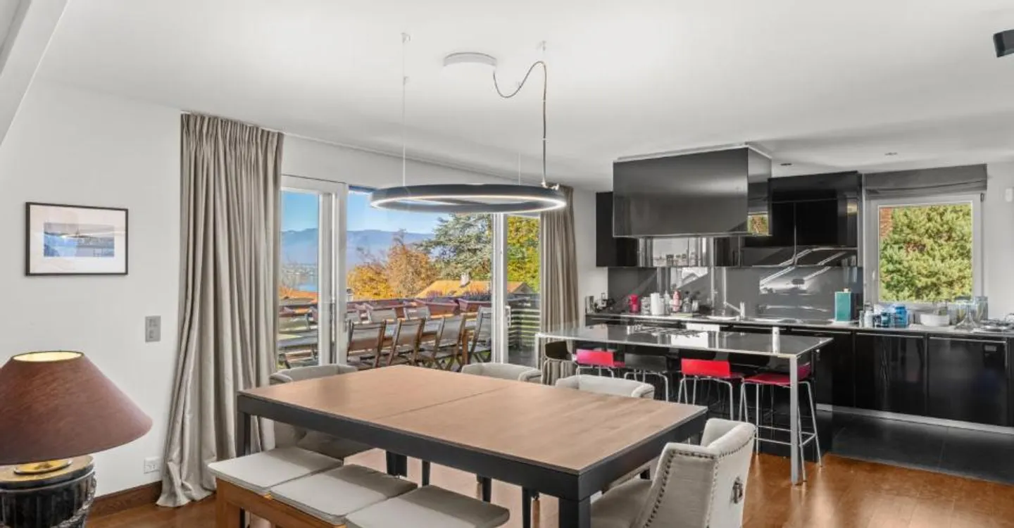 Beeindruckendes Penthouse mit Seeblick - Foto 1 von 12