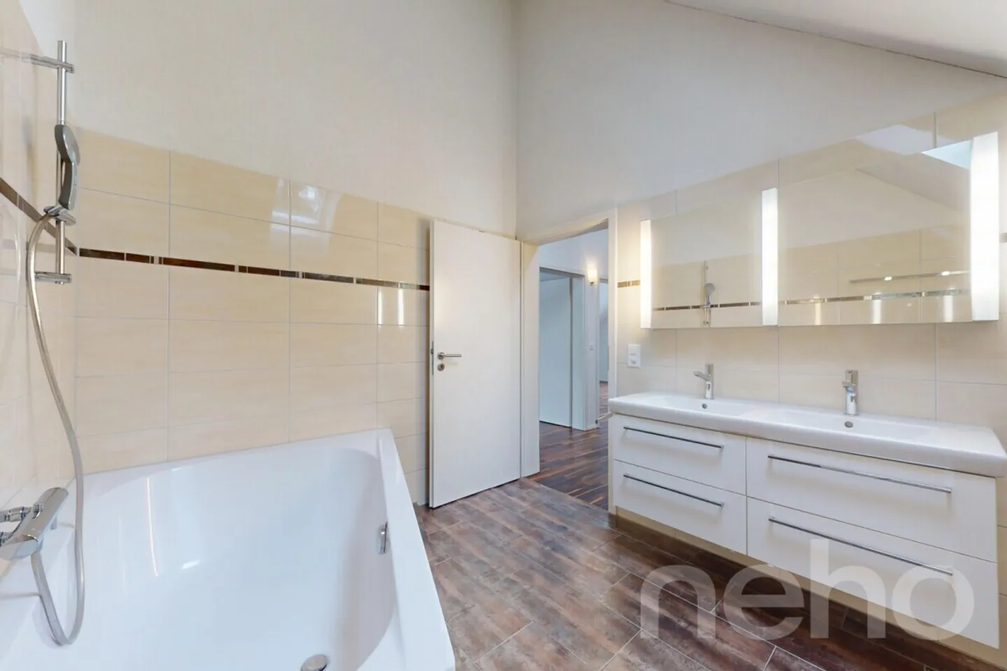 Casa singola in affitto - Foto 7 di 11