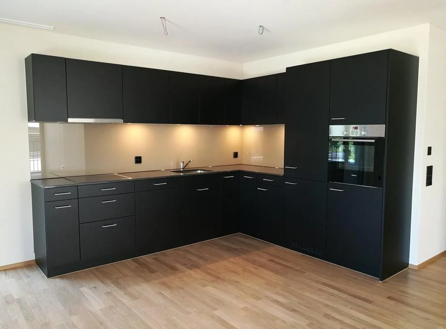 Bel appartement moderne - Photo 2 sur 6