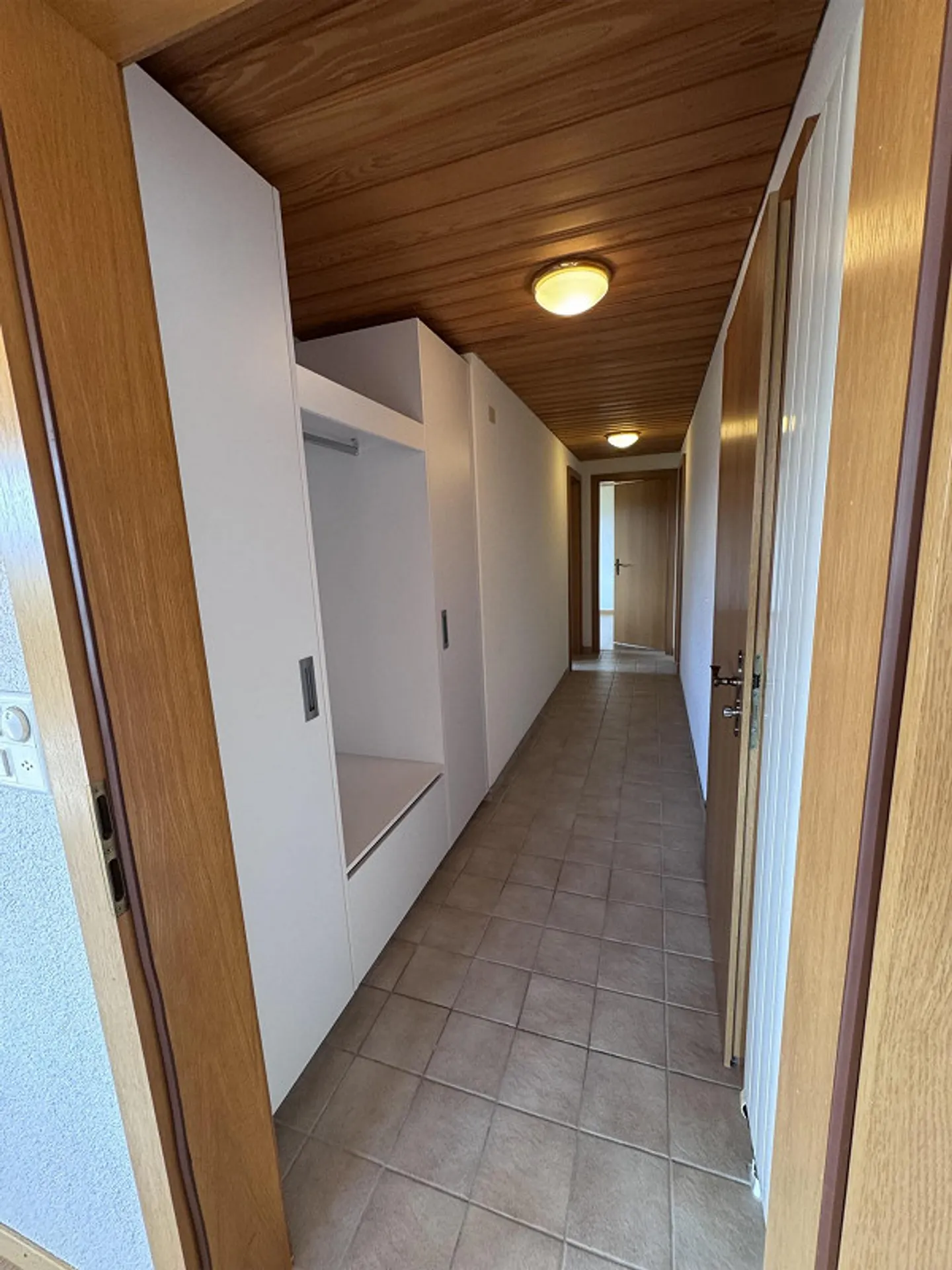 Charmante Gartenwohnung mit Aussicht - Foto 11 von 16