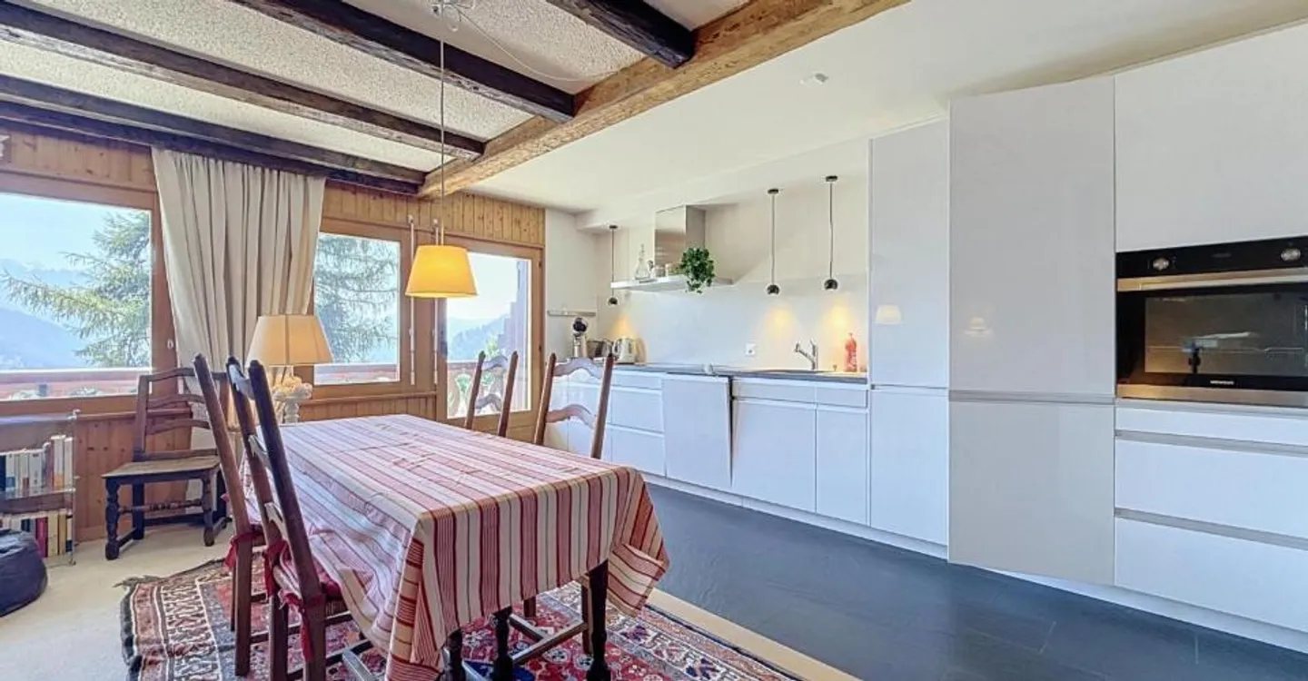 Geräumige 3-Zimmer-Wohnung mit Balkonen - Foto 4 von 12