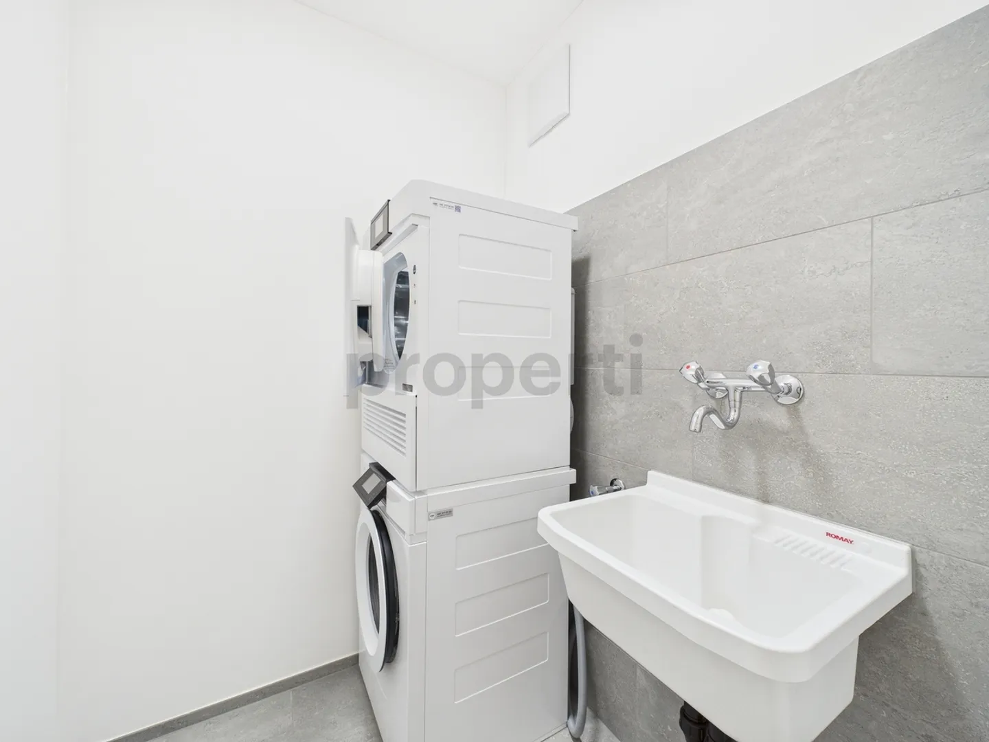 Traumhafte 4.5-Zimmer-Wohnung mit Seeblick in Beckenried - Foto 9 von 12