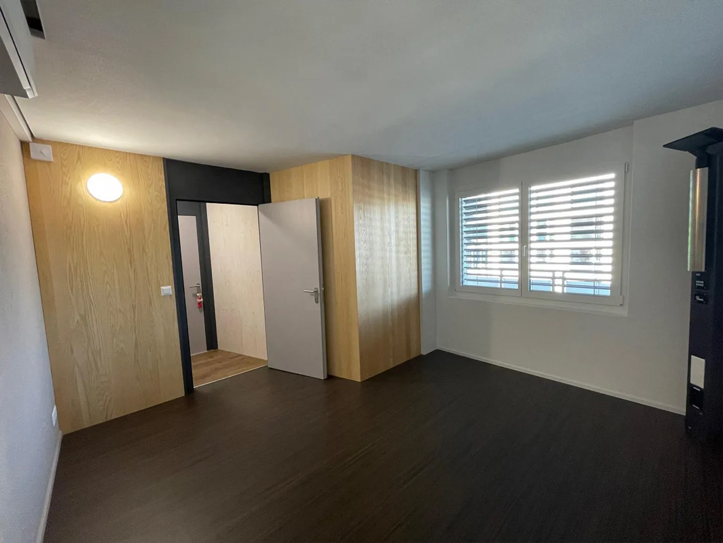 Frisch renovierte, freundliche Dienstleistungs- und Therapieräume - Photo 14 sur 14