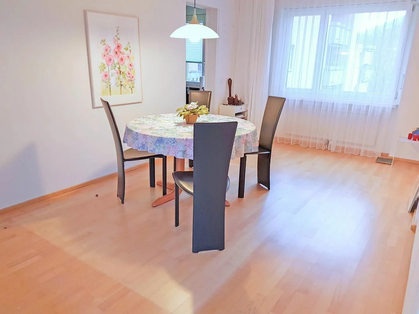 Beautiful 2.5-room apartment with balcony at the foot of Uetliberg in Albisrieden - Photo 6 of 7