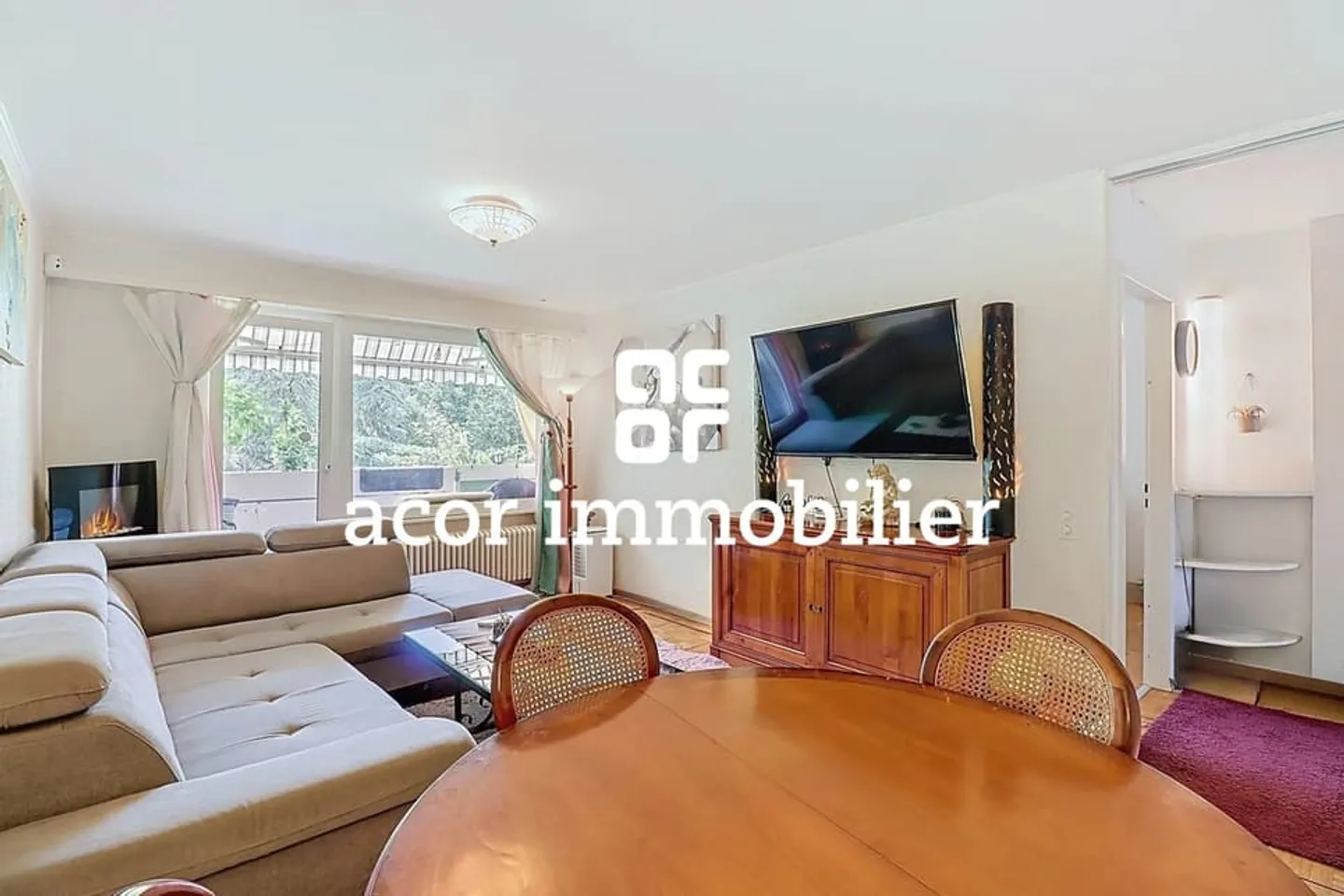 Grand appartement de 2.5 pièces - Photo 2 sur 5