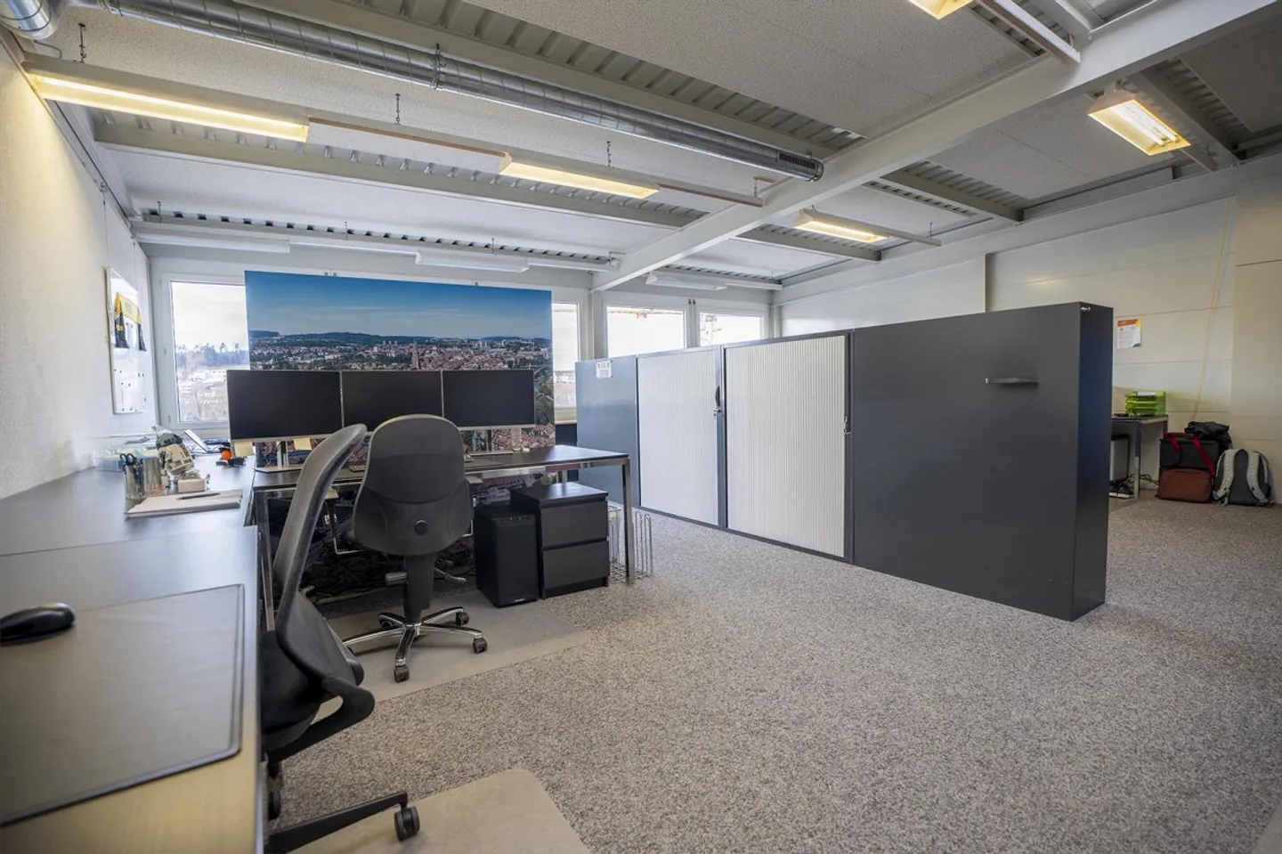 Office Space - Bright - Air-conditioned - Best Conditions - Photo 6 of 15