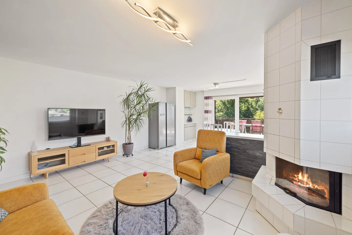 Appartamento 4,5 stanze in una casa bifamiliare - Foto 2 di 13