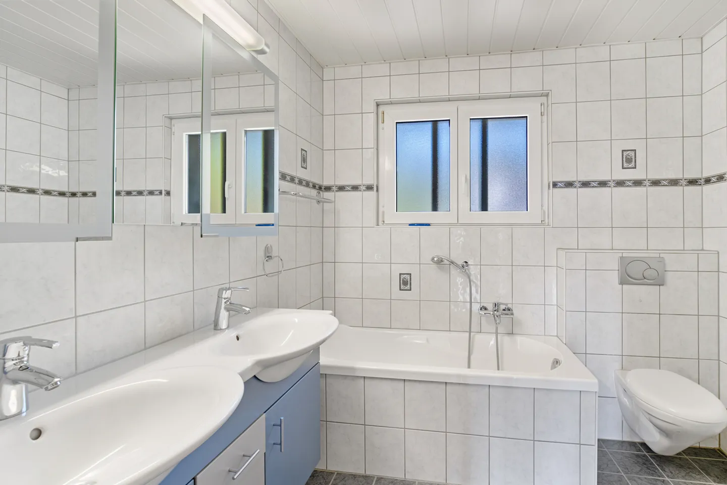 Bussy, for sale, individual villa of 5.5 rooms, plot of 1297 m2 - Photo 6 of 7