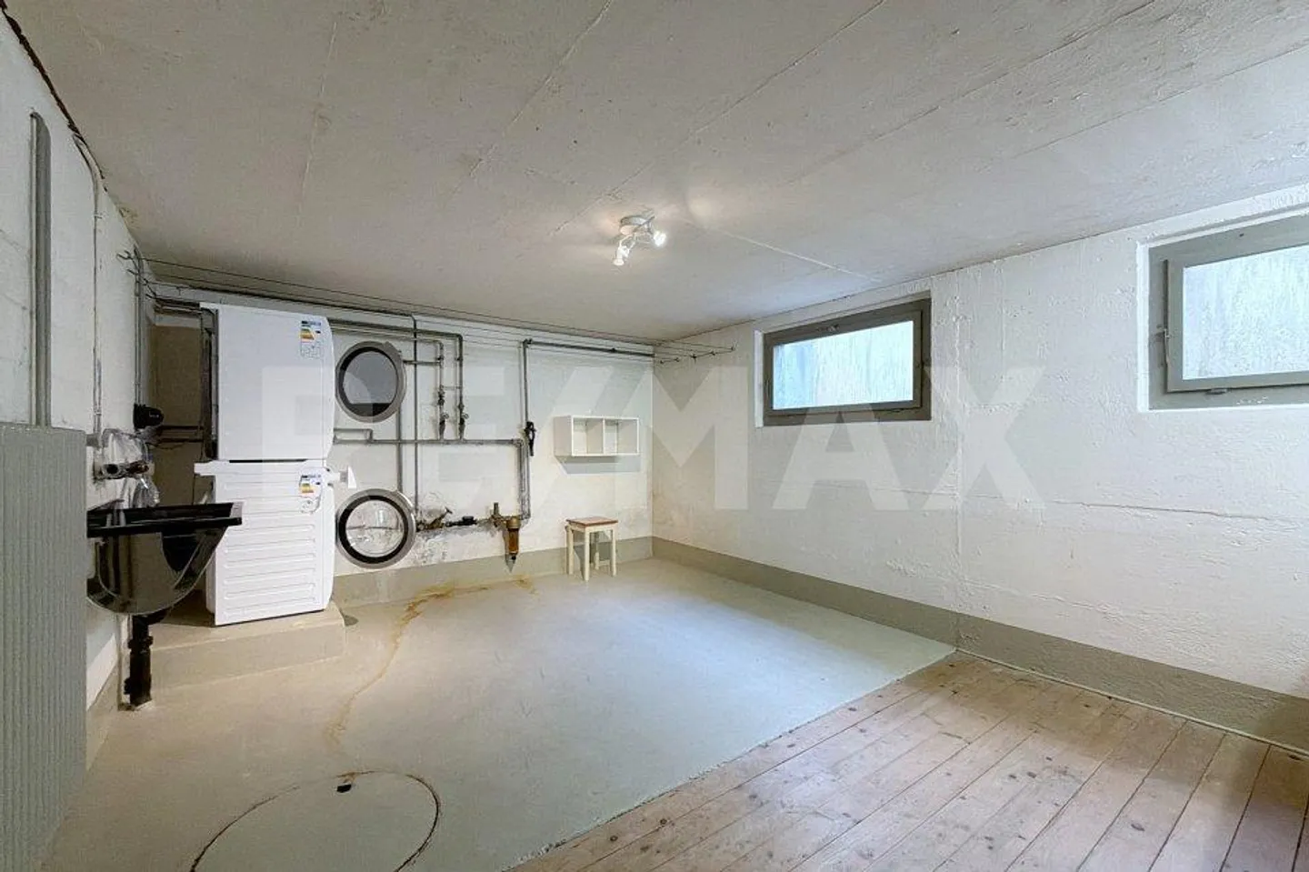 Maison individuelle - petite, fine et bien entretenue - Photo 13 sur 13