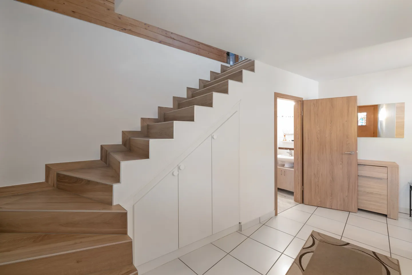 Appartamento 4,5 stanze in una casa bifamiliare - Foto 6 di 13