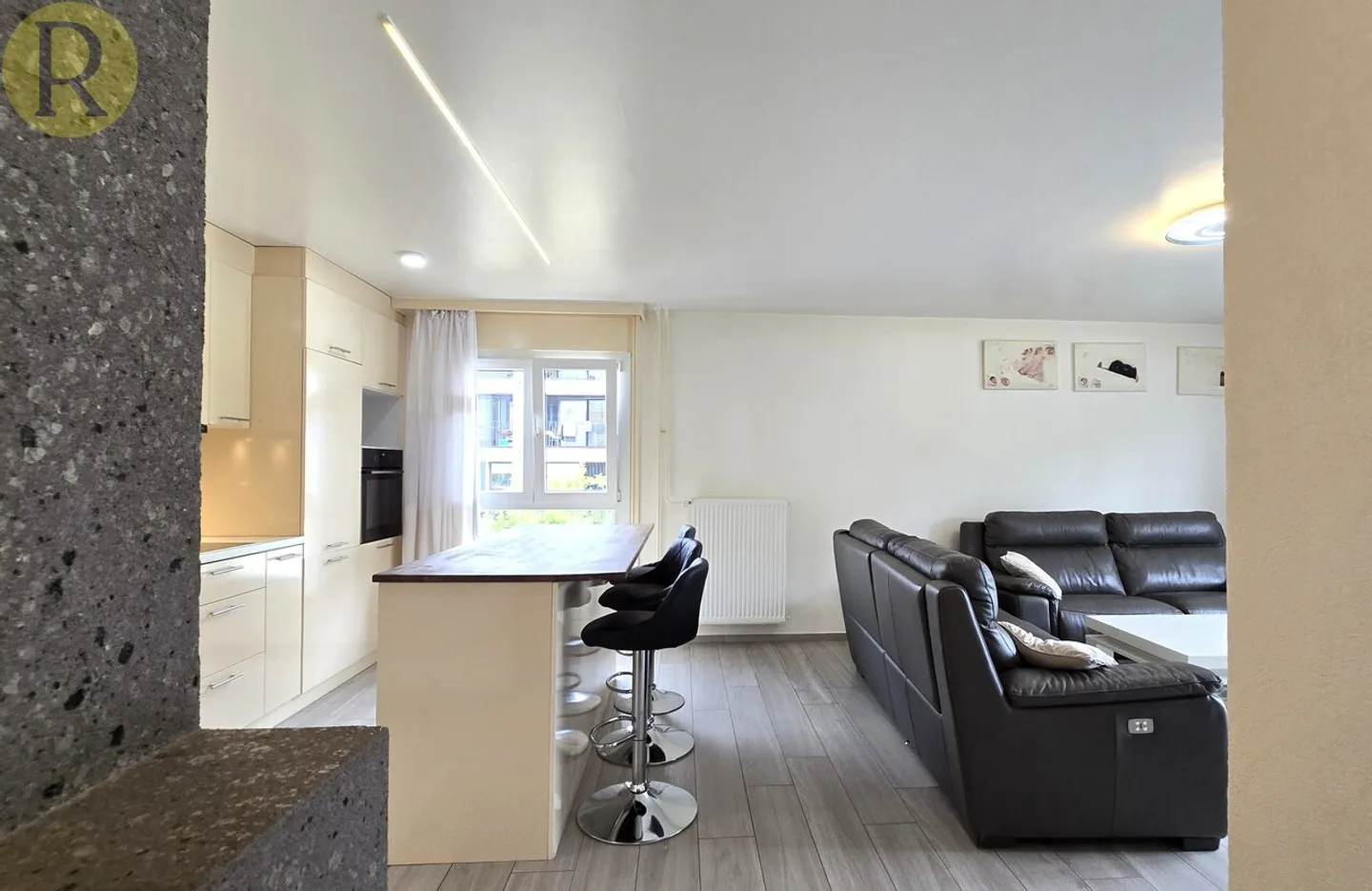 Wohnung kaufen - Foto 3 von 8
