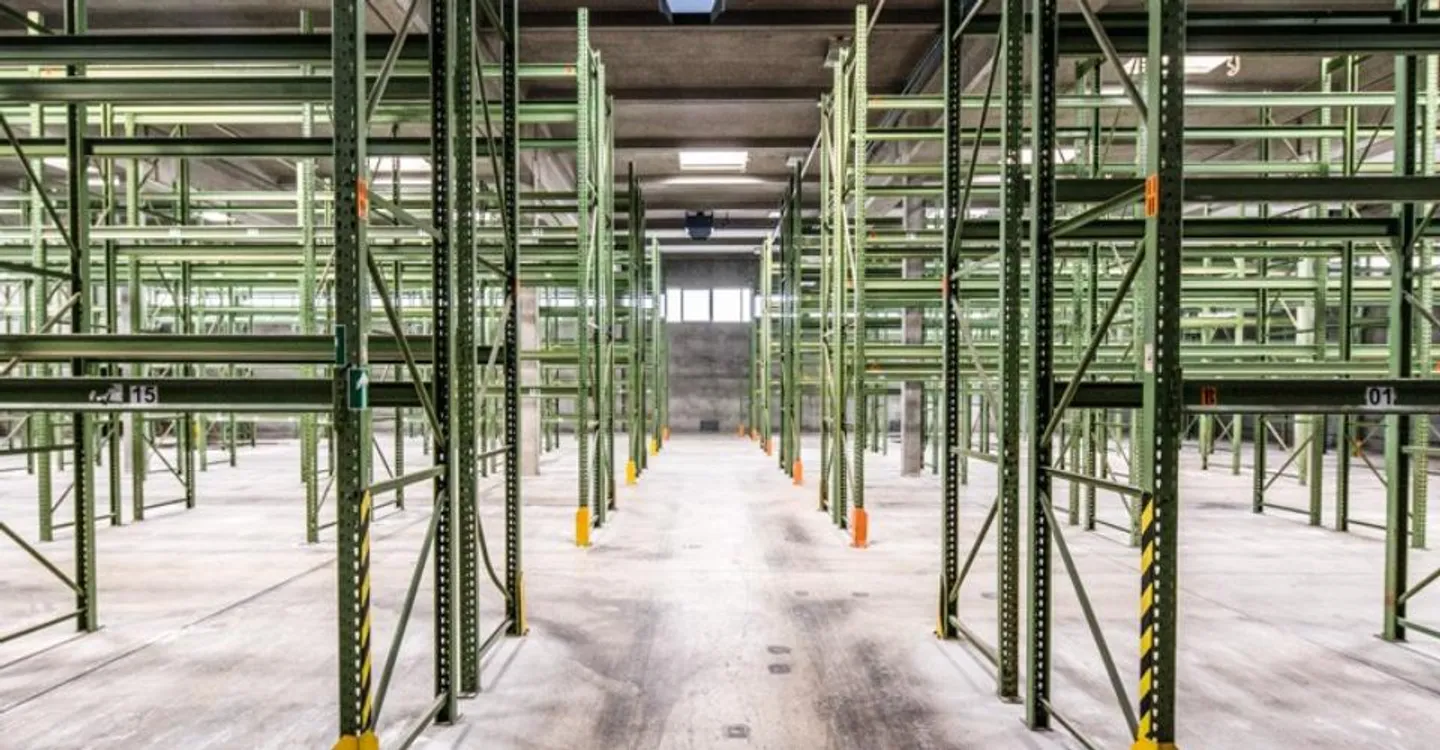 Opportunità unica: intero edificio commerciale in affitto con massima flessibilità - Foto 3 di 13