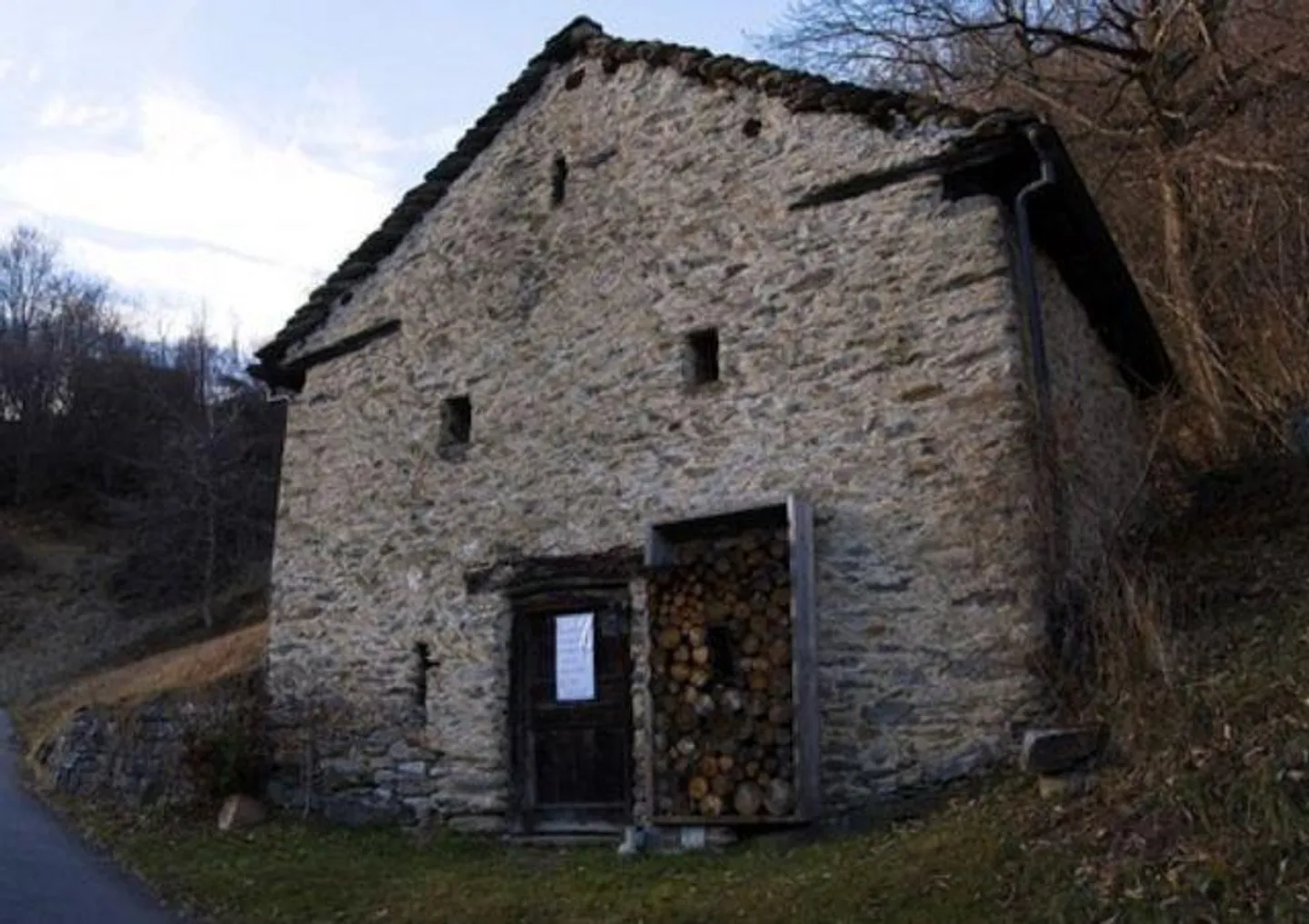 Rustico zum Ausbauen mit Panoramablick - Foto 1 von 9