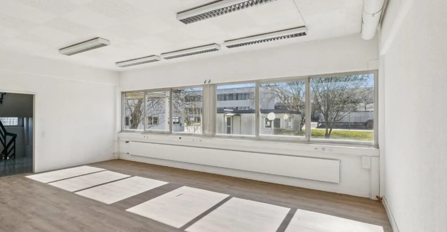 Opportunità unica: intero edificio commerciale in affitto con massima flessibilità - Foto 6 di 13