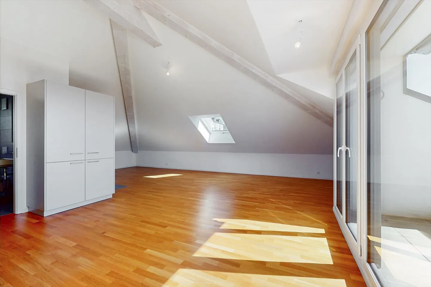 Loft 1.5 pièces - Photo 3 sur 11