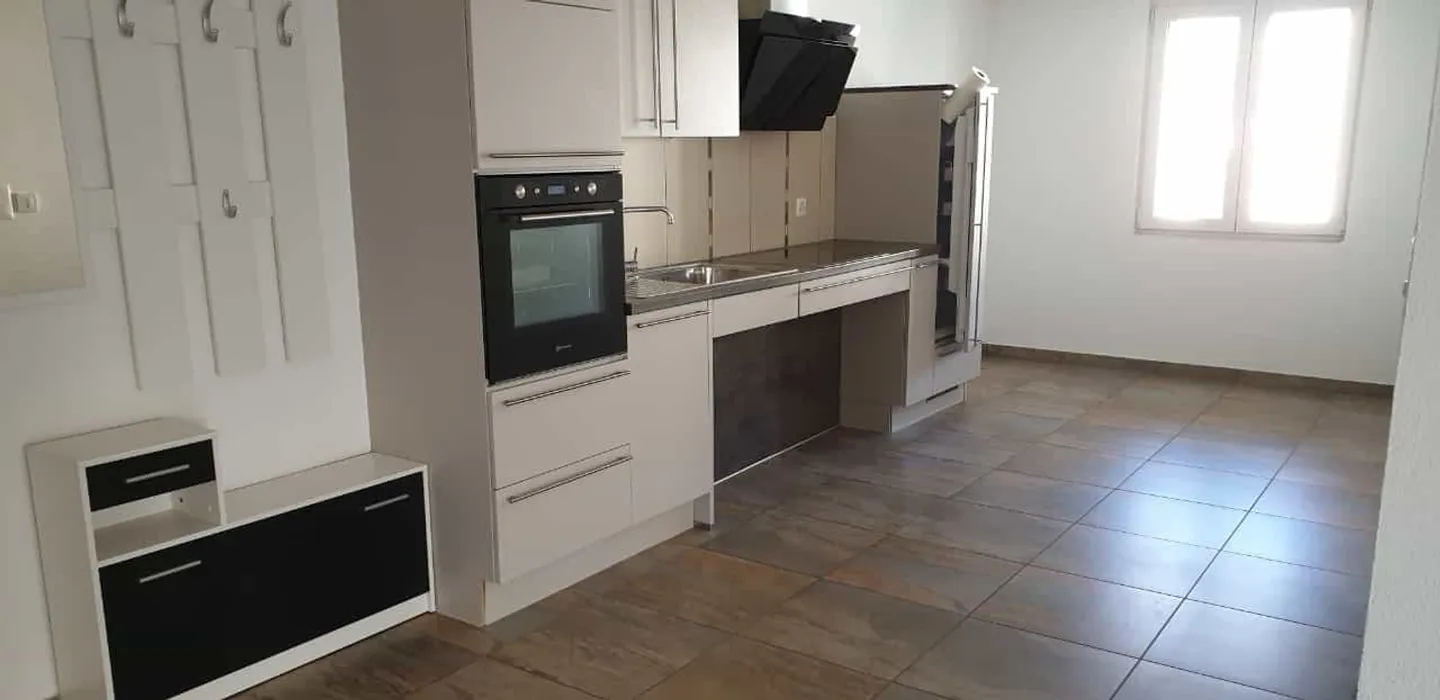 2.5 Room Apartment - Photo 2 of 6