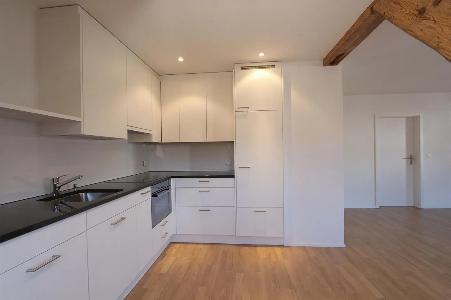 Superbe appartement confortable au centre du village - Photo 4 sur 8