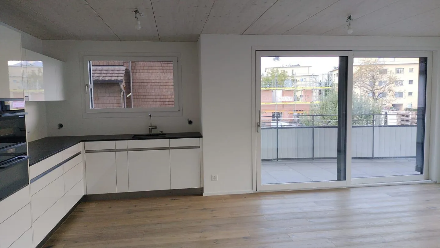 Prima occupazione: Moderno appartamento di 3,5 stanze con vista sul lago e sulle montagne - Foto 6 di 12
