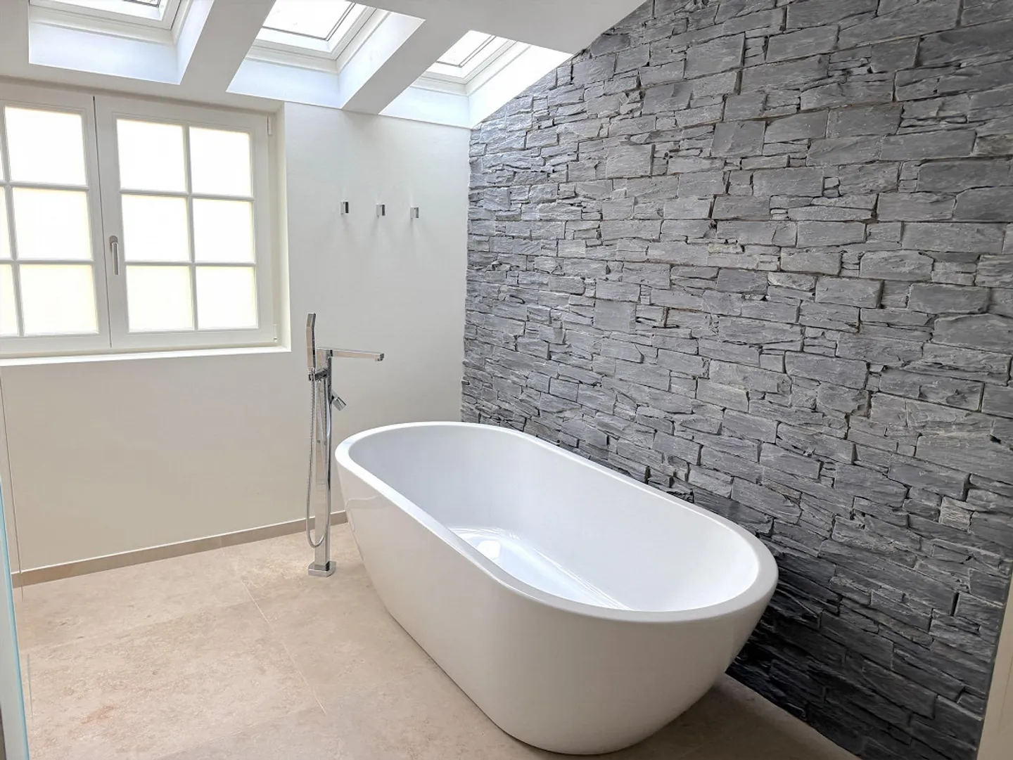 Charmantes 10 Zi. Stadthaus an bester Lage von Riehen mit Traumgarten - Photo 11 sur 15