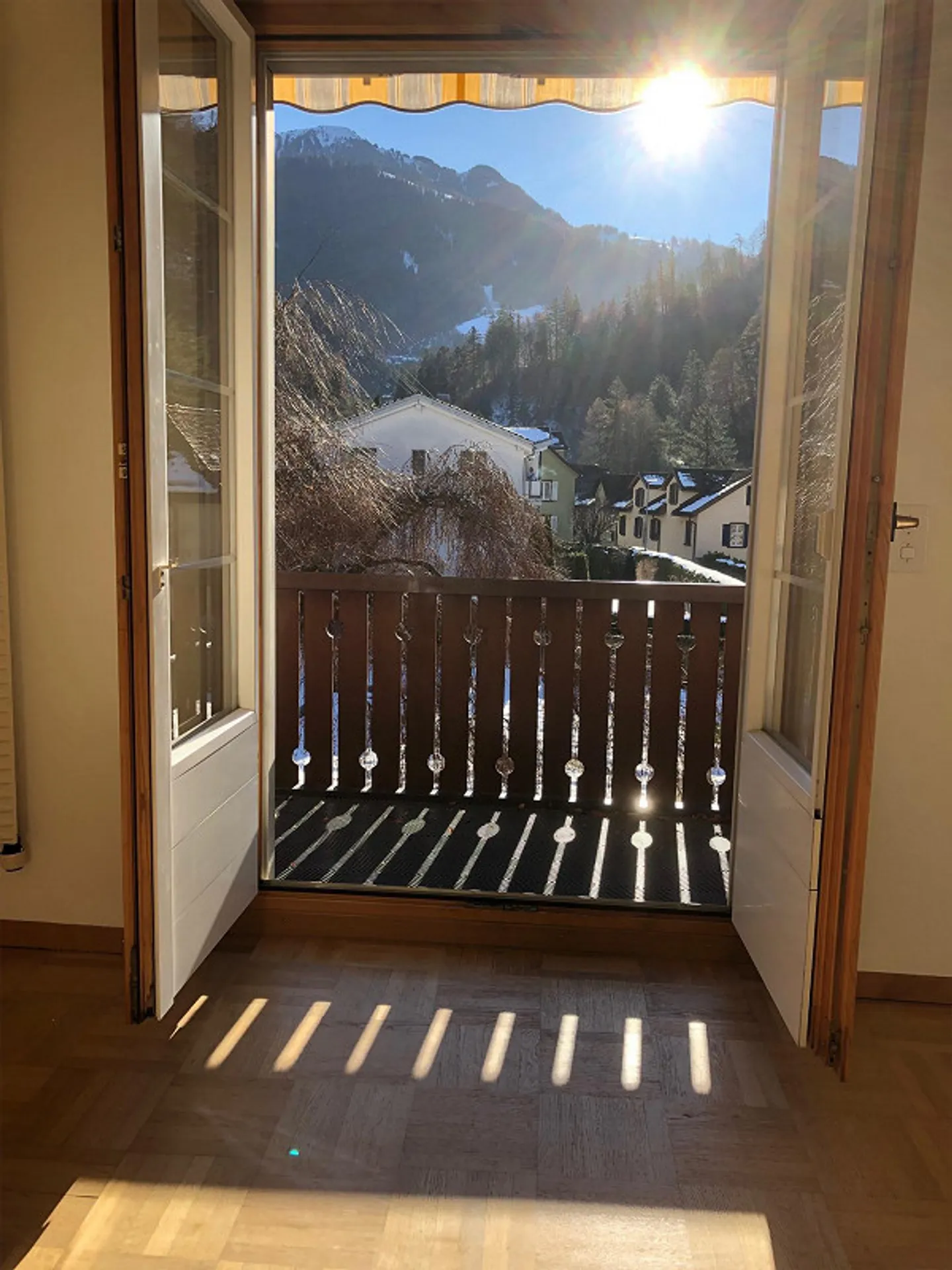 Bright 2.5 Room Apartment - Photo 1 of 10