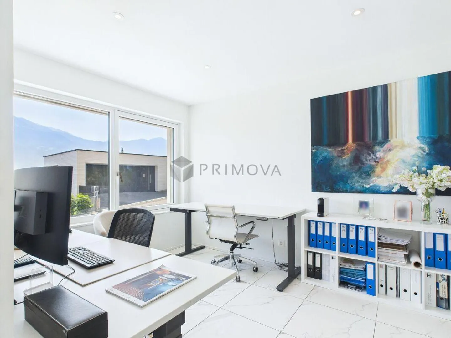 Casa d'architetto elegante con eleganza senza tempo - Foto 9 di 16
