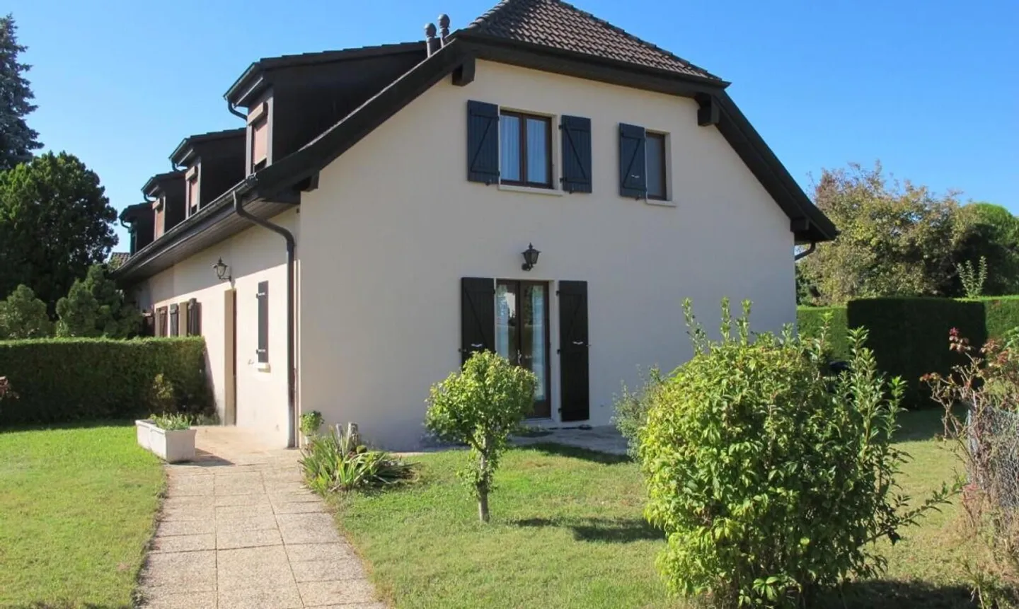 Maison jumelle à vendre - Photo 1 sur 11