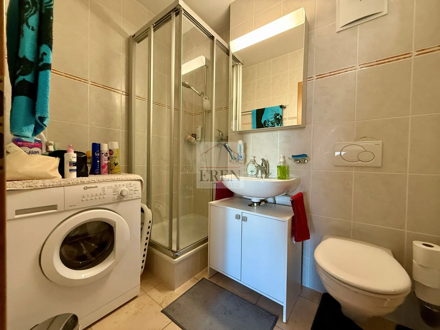 Appartement Charmant avec Terrasse - Photo 5 sur 13